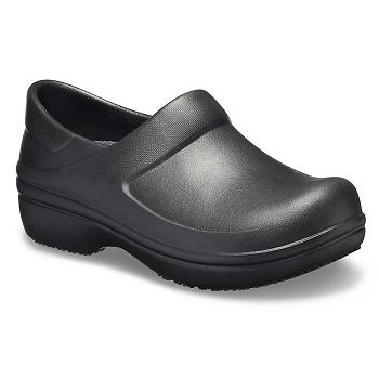 Crocs Neria Pro II Clog Cierne - Damske Dreváky